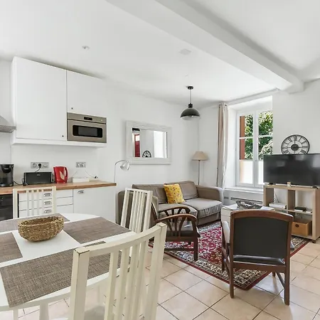 Holiday home Chez Jean - Vue Directe Cite, Cite A 200M, Clim, Parking Public Gratuit A 200M, Wifi - Direct View Cite, 200M To Cite, Aircon, Free Public Car Park 200M, Wifi