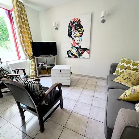 Holiday home Chez Jean - Vue Directe Cite, Cite A 200M, Clim, Parking Public Gratuit A 200M, Wifi - Direct View Cite, 200M To Cite, Aircon, Free Public Car Park 200M, Wifi