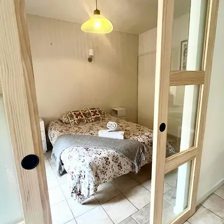 Chez Jean - Vue Directe Cite, Cite A 200M, Clim, Parking Public Gratuit A 200M, Wifi - Direct View Cite, 200M To Cite, Aircon, Free Public Car Park 200M, Wifi Holiday home *