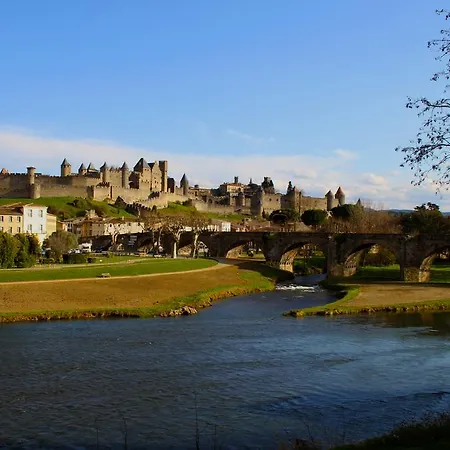 Holiday home Chez Jean - Vue Directe Cite, Cite A 200M, Clim, Parking Public Gratuit A 200M, Wifi - Direct View Cite, 200M To Cite, Aircon, Free Public Car Park 200M, Wifi Carcassonne